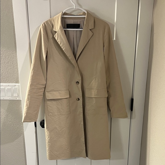Jenni Kayne Jackets & Blazers - Jenni Kayne Beige Trench Coat